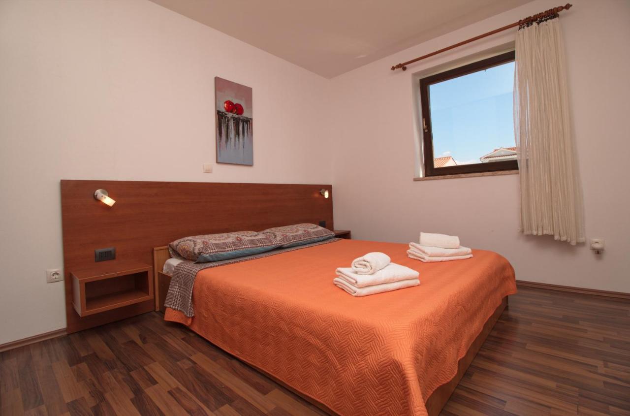 Apartments Lidija Rovinj Buitenkant foto