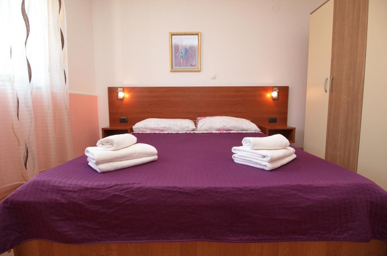 Apartments Lidija Rovinj Buitenkant foto